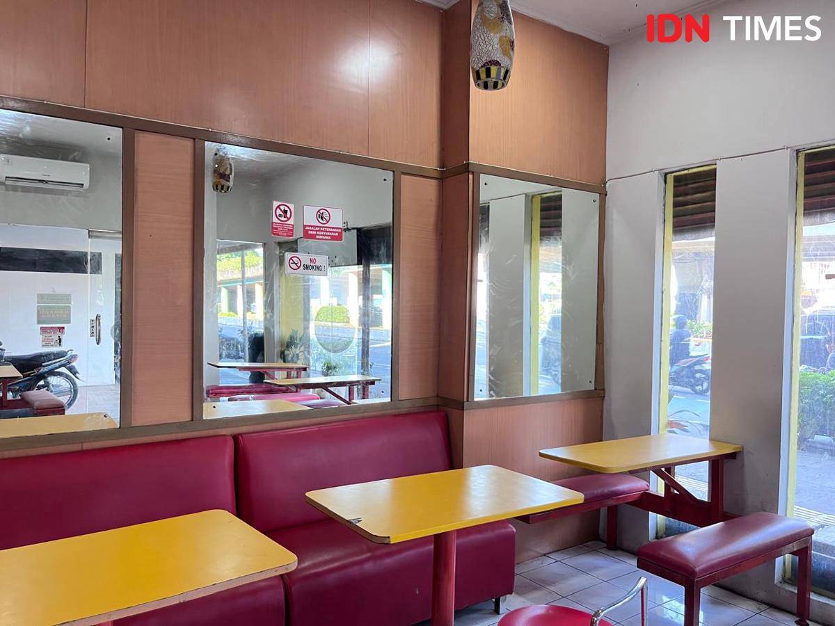 Potret Toko Es Krim Baltic, Kwitang, Senen, Jakarta Pusat