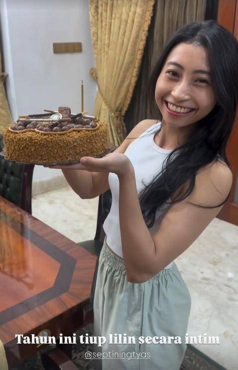 Istri Sangun Ragahdo Umumkan Kehamilan (Instagram.com/septiningtyas)