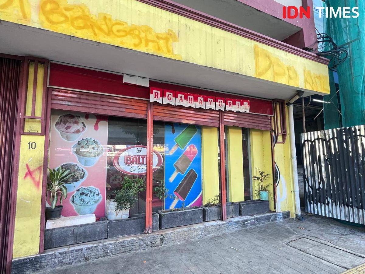 Potret Toko Es Krim Baltic, Kwitang, Senen, Jakarta Pusat 