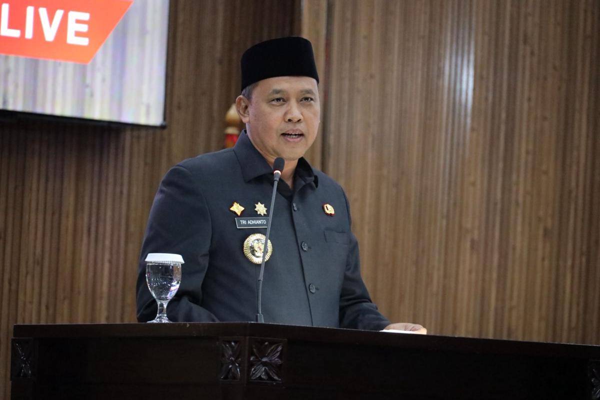 Wali Kota Bekasi, Tri Adhianto