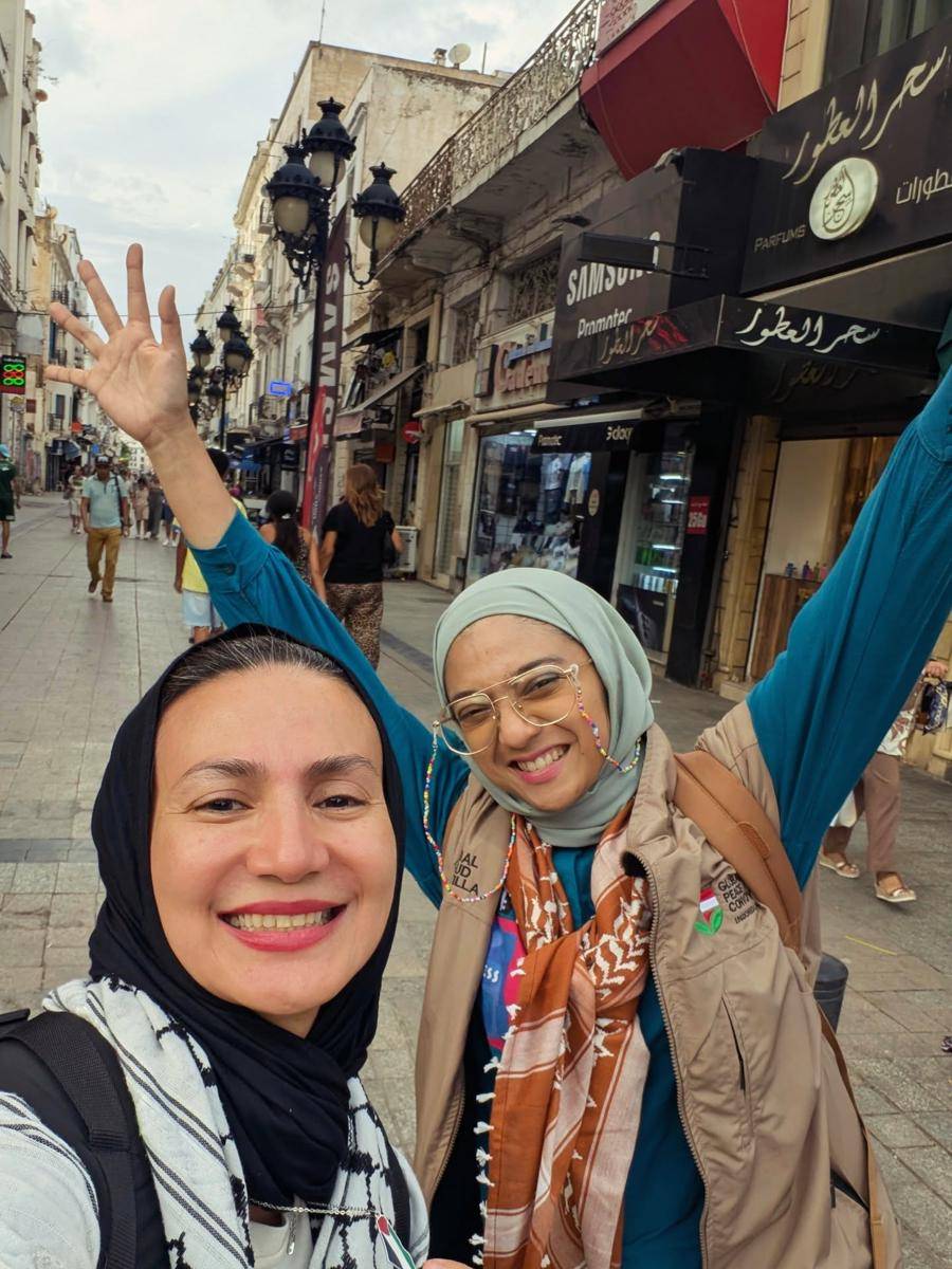 Chiki Fawzi dan Wanda Hamidah