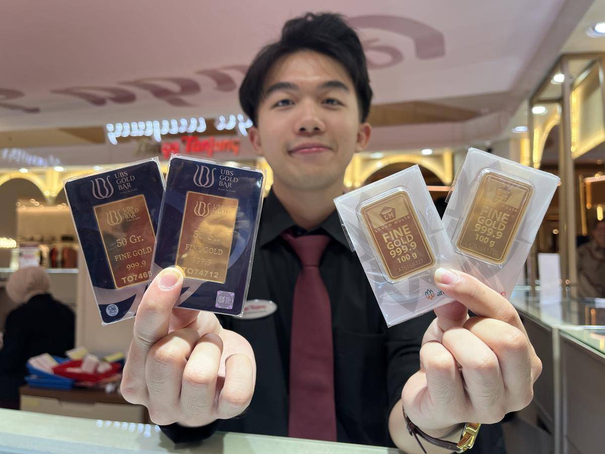 emas, toko emas, bunga tanjung, perhiasan emas, investasi emas