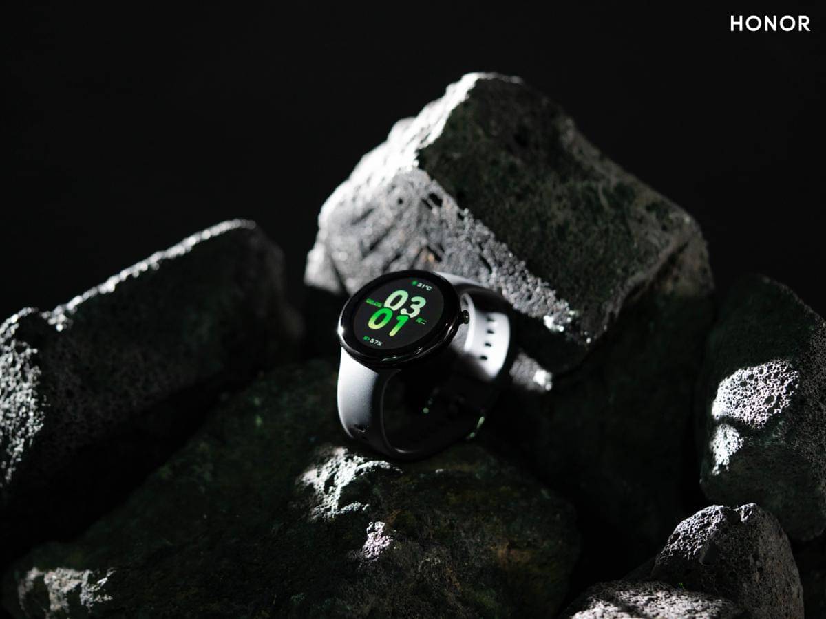 Foto 2 - HONOR Watch Fit.jpg