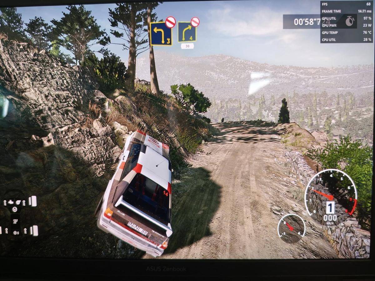 ASUS Zenbook 14 Dengan AMD Ryzen AI 7 350.