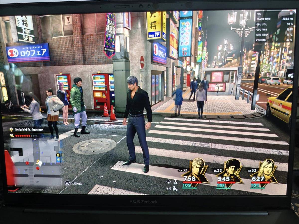 ASUS Zenbook 14 Dengan AMD Ryzen AI 7 350.