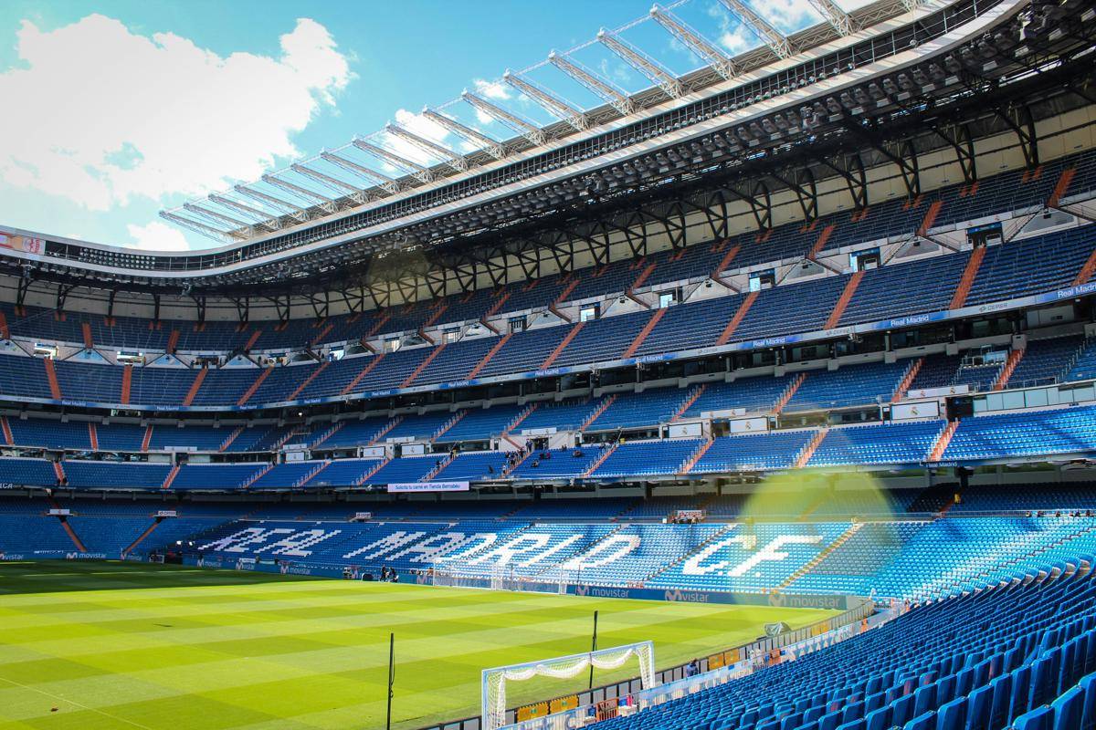 tampilan dalam Santiago Bernabeu