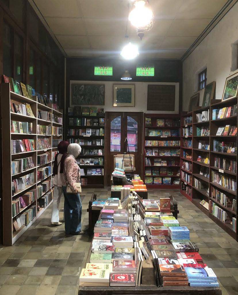 13 Toko Buku Aesthetic di Yogyakarta, Wajib Disambangi Pencinta Buku!