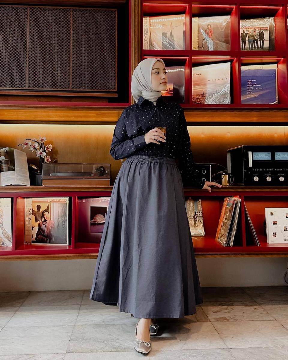 Style trendy ala Intan Sugih