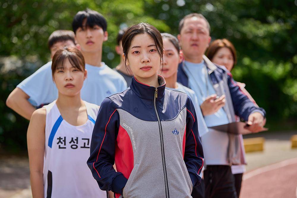 still cut Dahyun TWICE di film Run To You