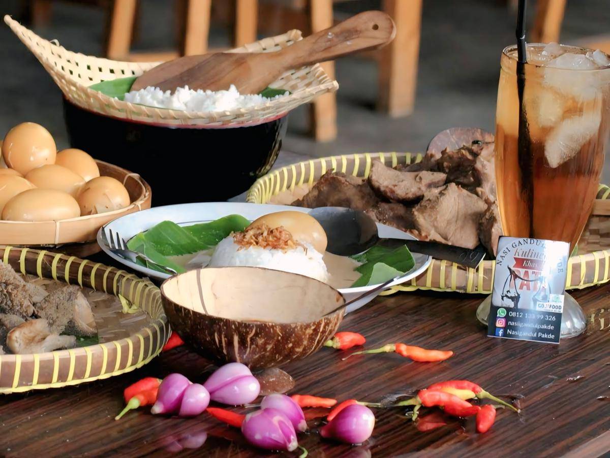 Nasi Gandul Pakde (google.com/maps/NASI GANDUL PAKDE)