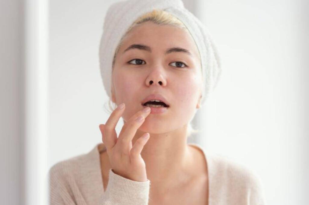Lip Treatment (freepik.com/freepik)
