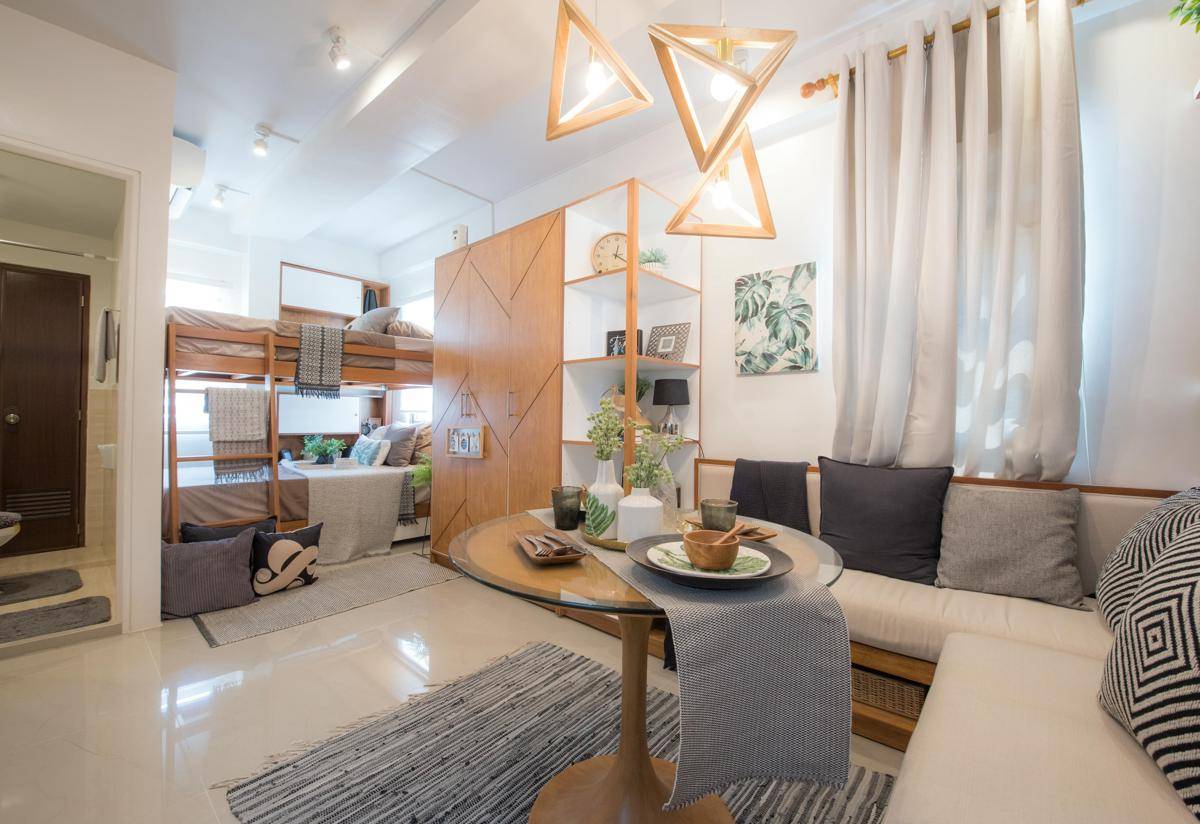 ilustrasi rumah dengan nuansa earth tone