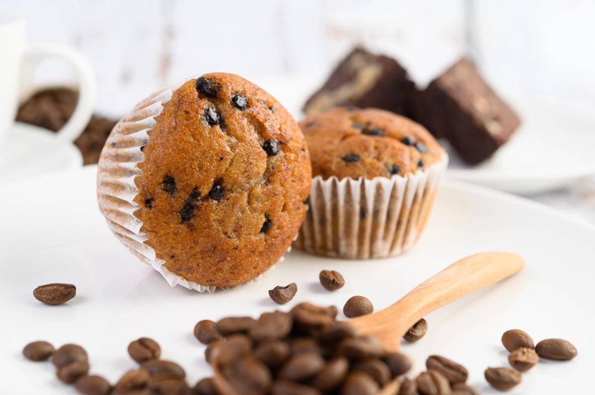 ilustrasi banana coffe cupcake 