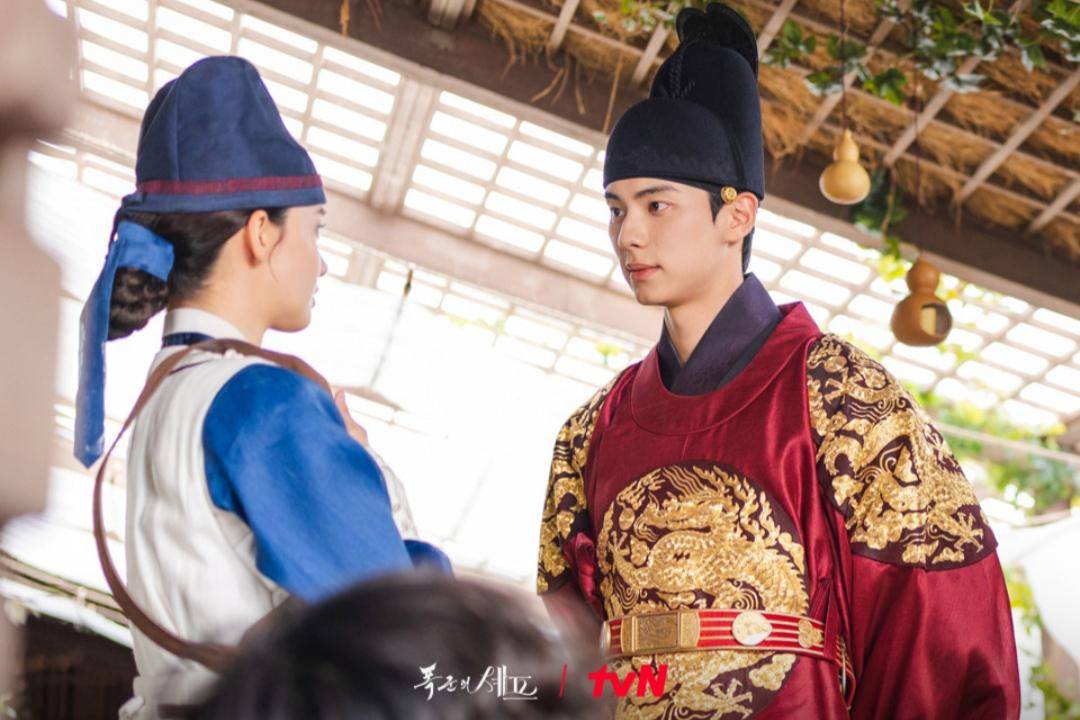 stiil cut drama Bon Appetit, Your Majesty (dok. tvN/Bon Appetit, Your Majesty)