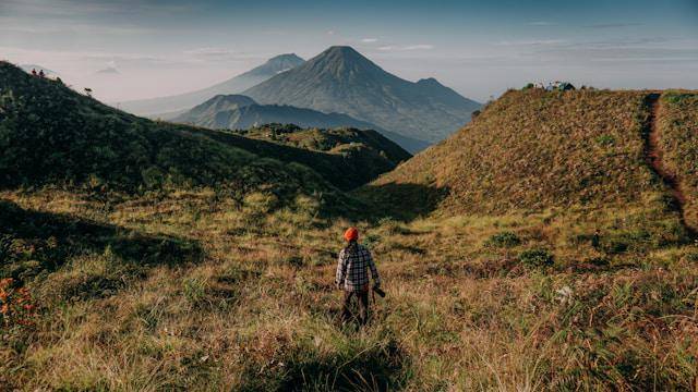 ilustrasi Gunung Prau