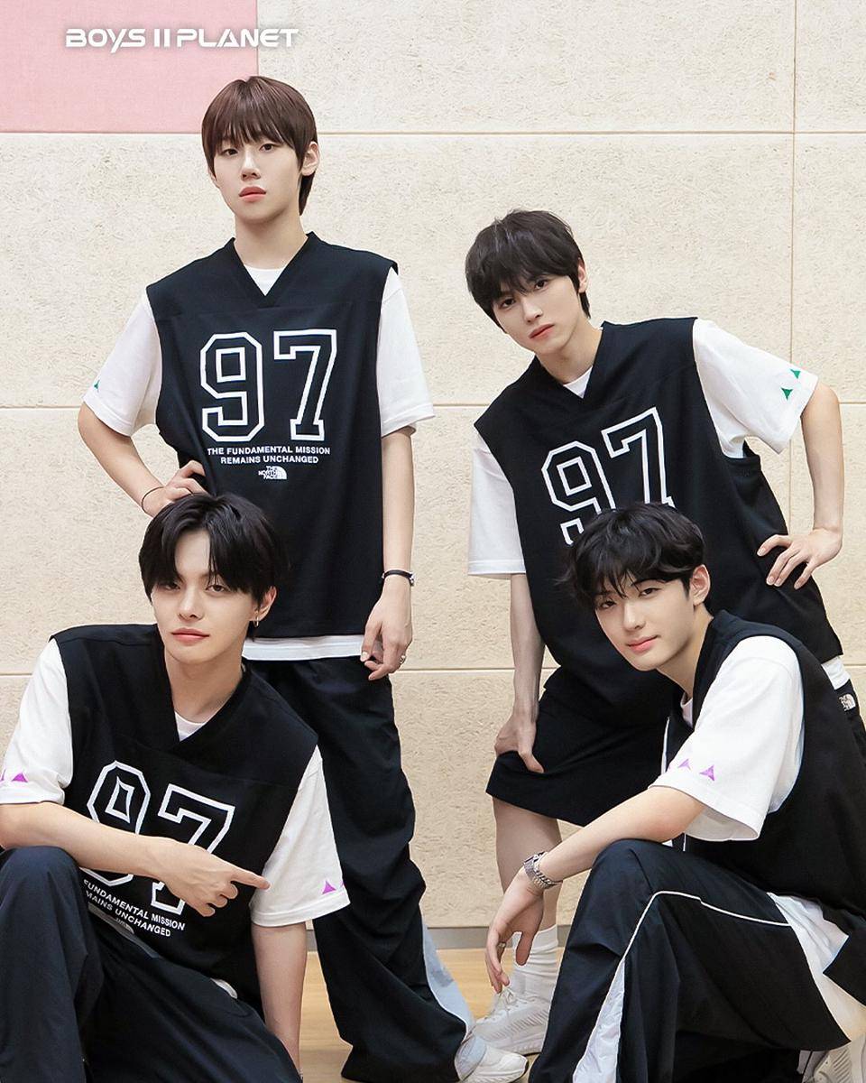 potret Kim Si Hwan dan Planet II Boys (via instagram.com/planetboys.official)