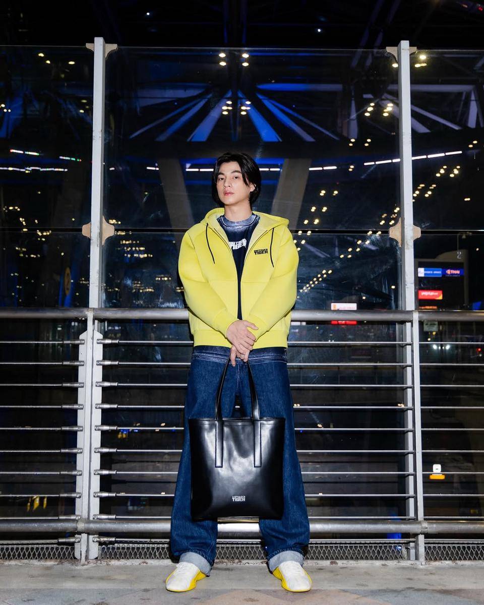 OOTD Bandara Gulf Kanawut (instagram.com/gulfkanawut)