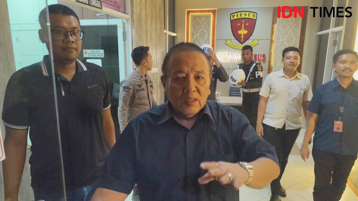 Mantan Gubernur Lampung periode 2019-2024, Arinal Djunaidi di Pidsus Kejati Lampung. (IDN Times/Muhaimin)