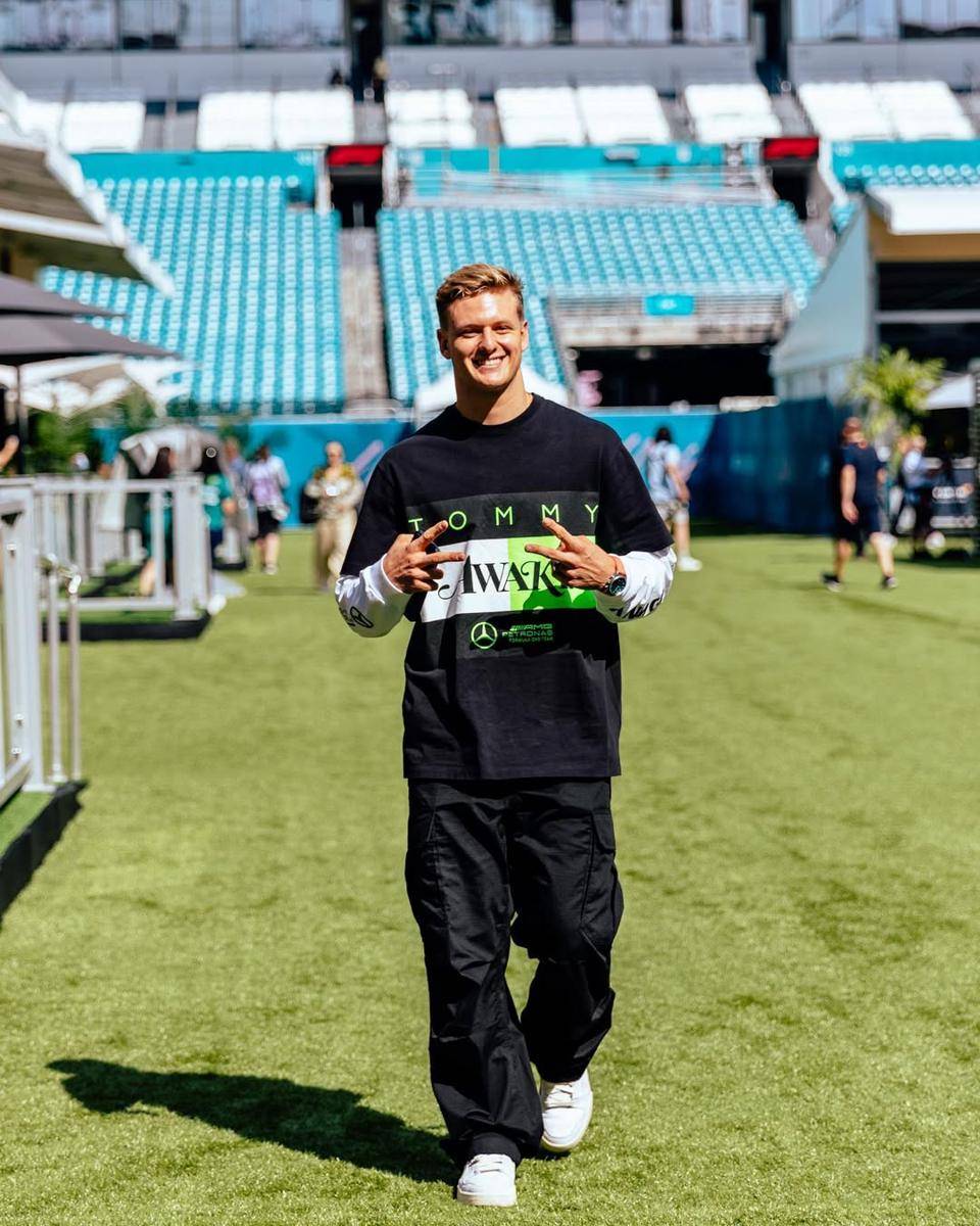 Mick Schumacher (instagram.com/mickschumacher)