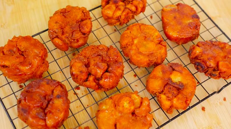 ilustrasi pisang goreng madu