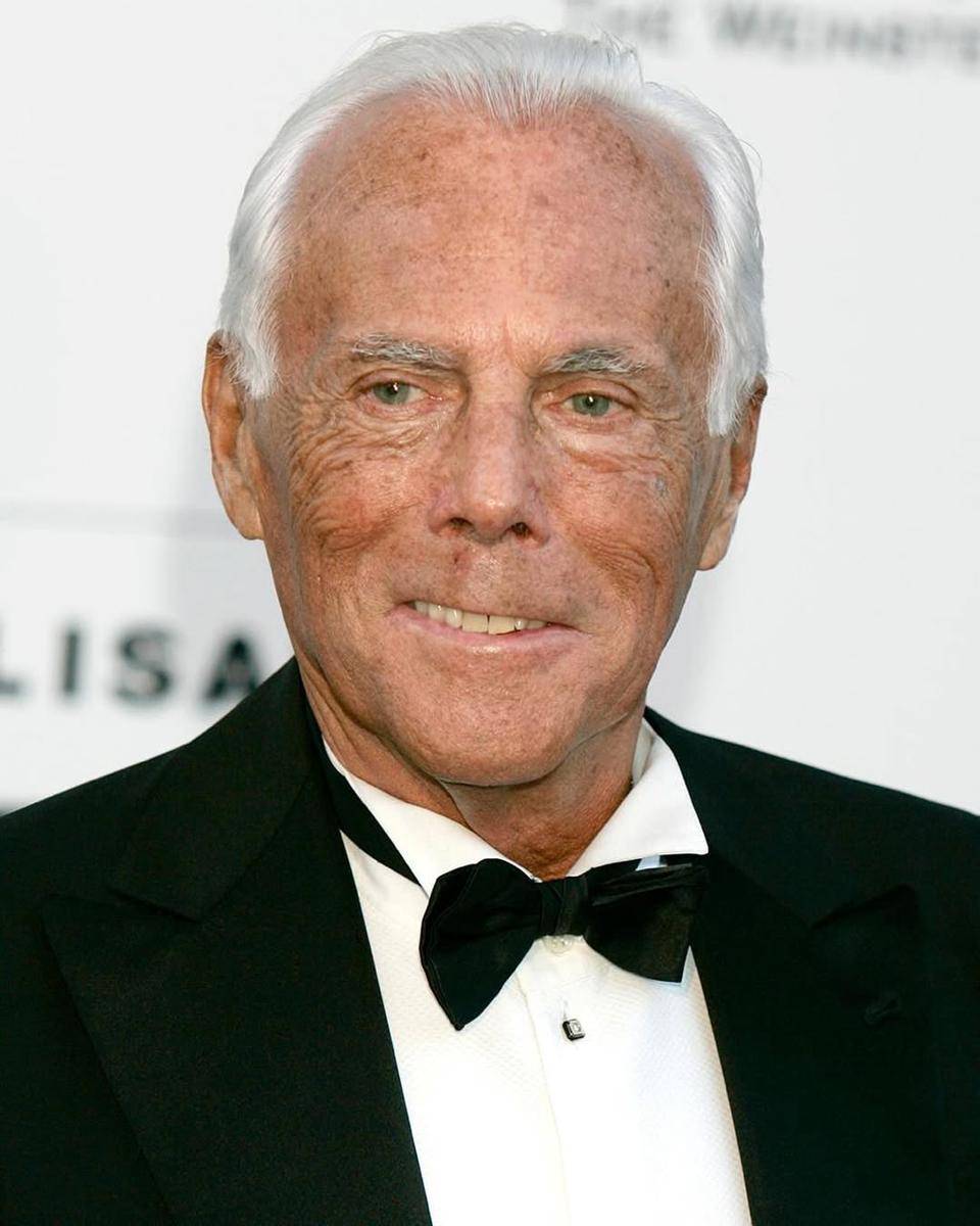 Ci lascia a 91 anni Giorgio Armani. Con la sua eleganza, sobrietà e creatività ha saputo dare lu.jpg