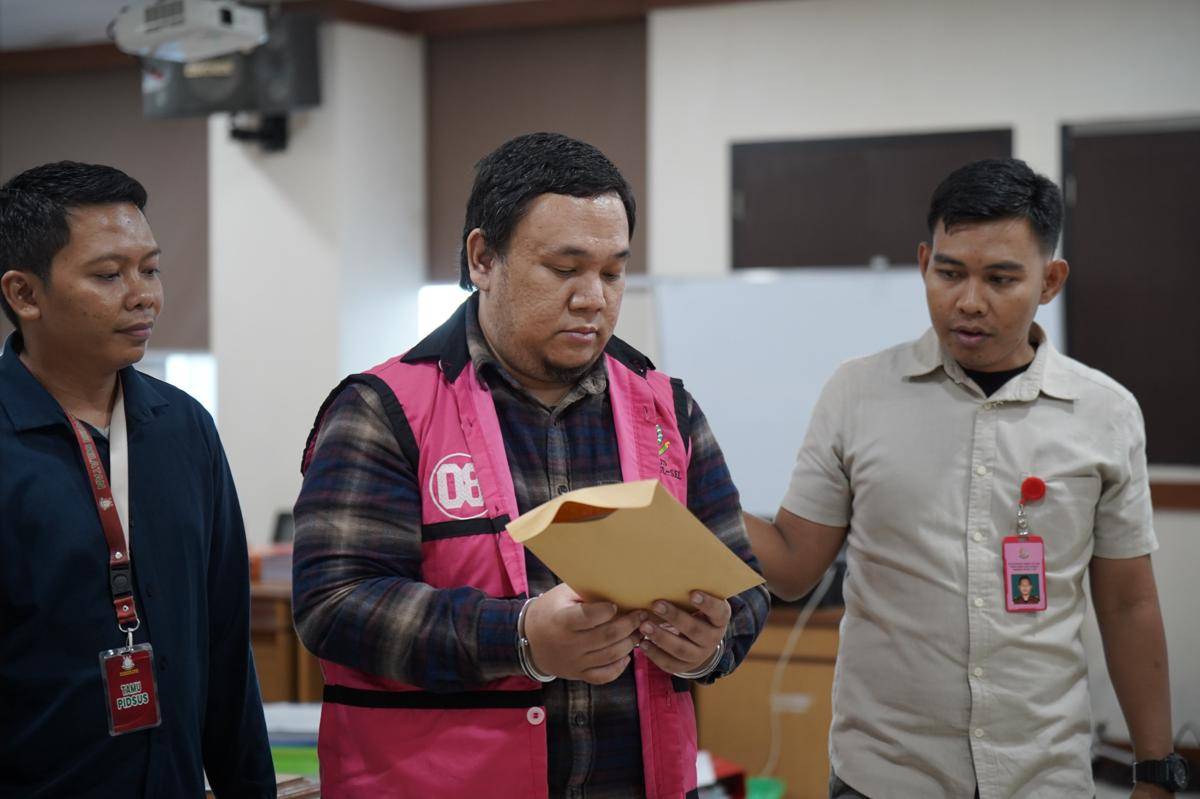 Kejati Sulsel tangkap seorang analis kredit bank pemerintah yang korupsi Rp2,2 miliar. (Dok. Kejati Sulsel)