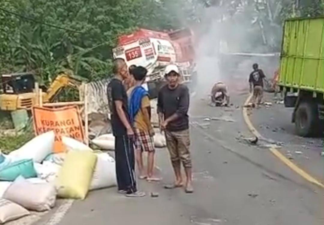 Mobil Pertamina kecelakaan.jpg