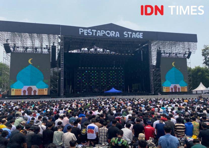 suasana salat Jumat di Pestapora 2025 hari pertama, Jumat (5/9/2025)