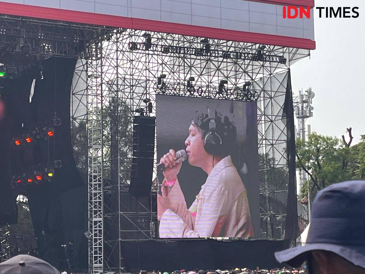 Hindia bawakan lagu Bernadya di Pestapora 2024