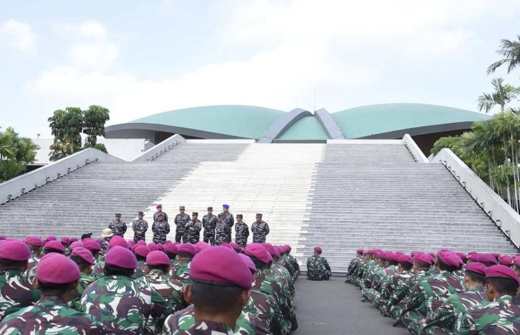 TNI AL