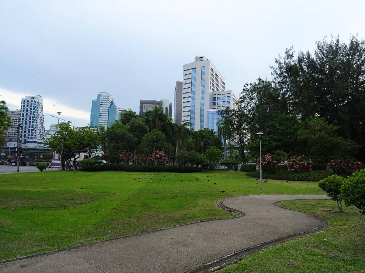 potret Lumphini Park (commons.wikimedia.org/Christophe95)