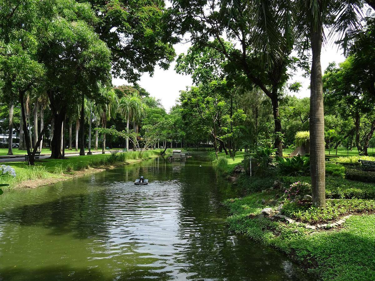 potret Lumphini Park (commons.wikimedia.org/Christophe95)