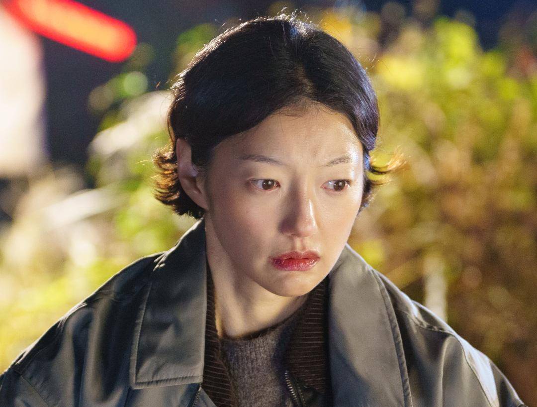 still cut drama Korea Queen Mantis (instagram.com/sbsdrama.official)