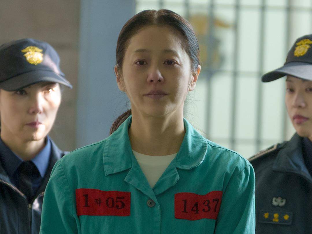still cut drama Korea Queen Mantis (instagram.com/sbsdrama.official)