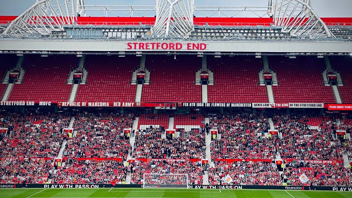 ilustrasi Old Trafford 