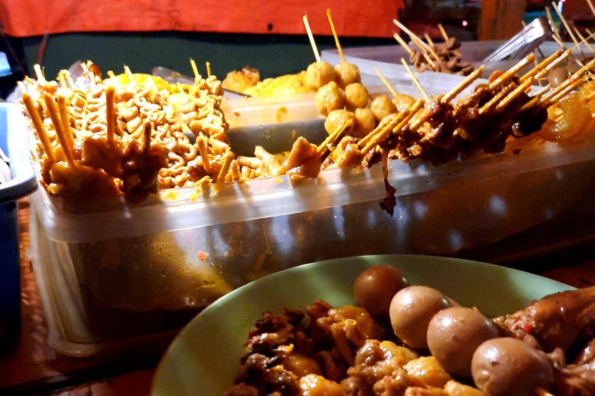 potret menu sate-satean di wedangan (dok. pribadi/Fatma R.N)