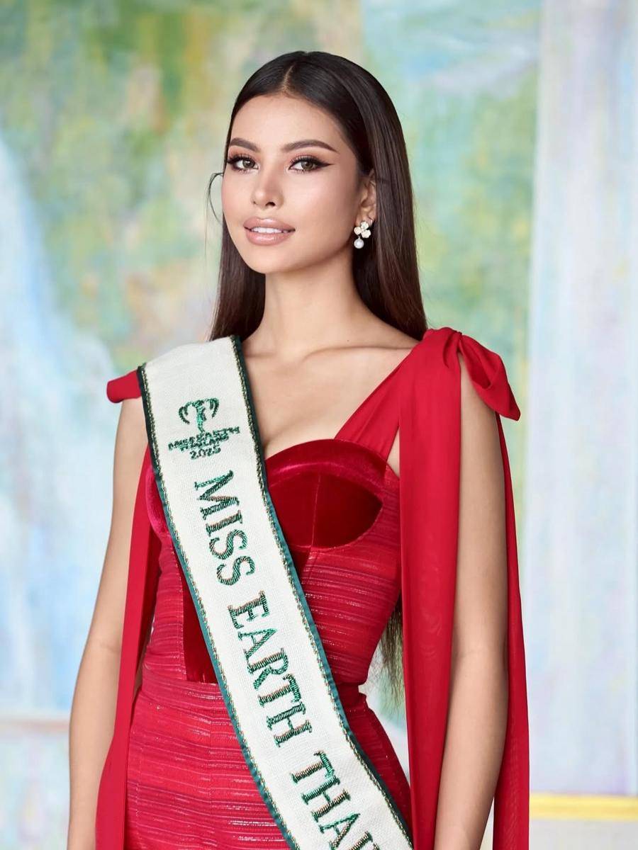 potret Namnuea Waree Ngamkham, Miss Earth Thailand 2025 (instagram.com/namnuea_waree)
