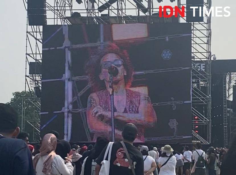 potret Slank bertukar lagu di Pestapora hari pertama, Jumat (5/9/2025) 
