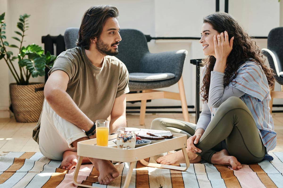 ilustrasi pasangan zodiak yang selalu balikan walau sering putus (pexels.com/august de Richelieu)