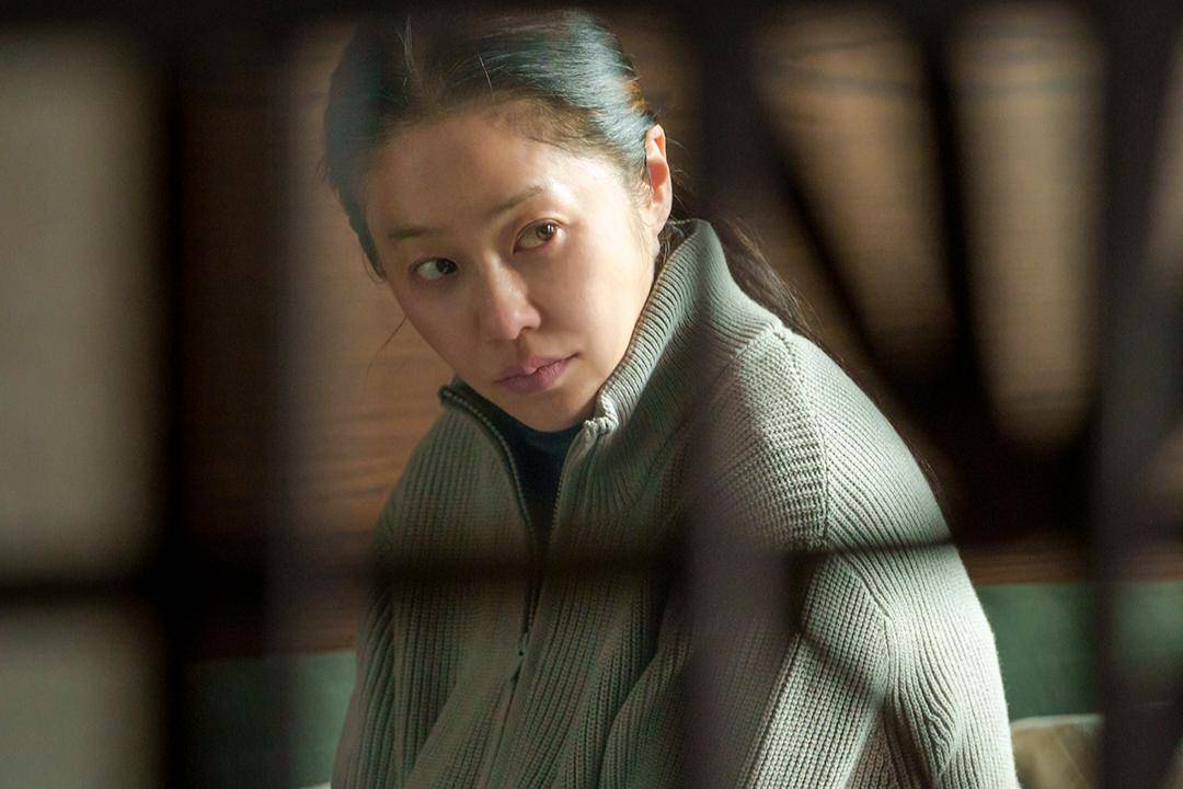 still cut drama Queen Mantis (instagram.com/sbsdrama.official)