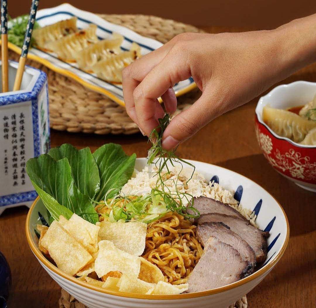 Tjemara Noodle Bar (google.com/maps/Tjemara Noodle Bar - Semarang)