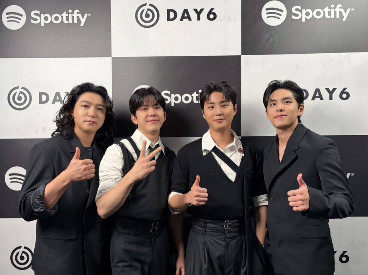 DAY6 (x.com/day6official)