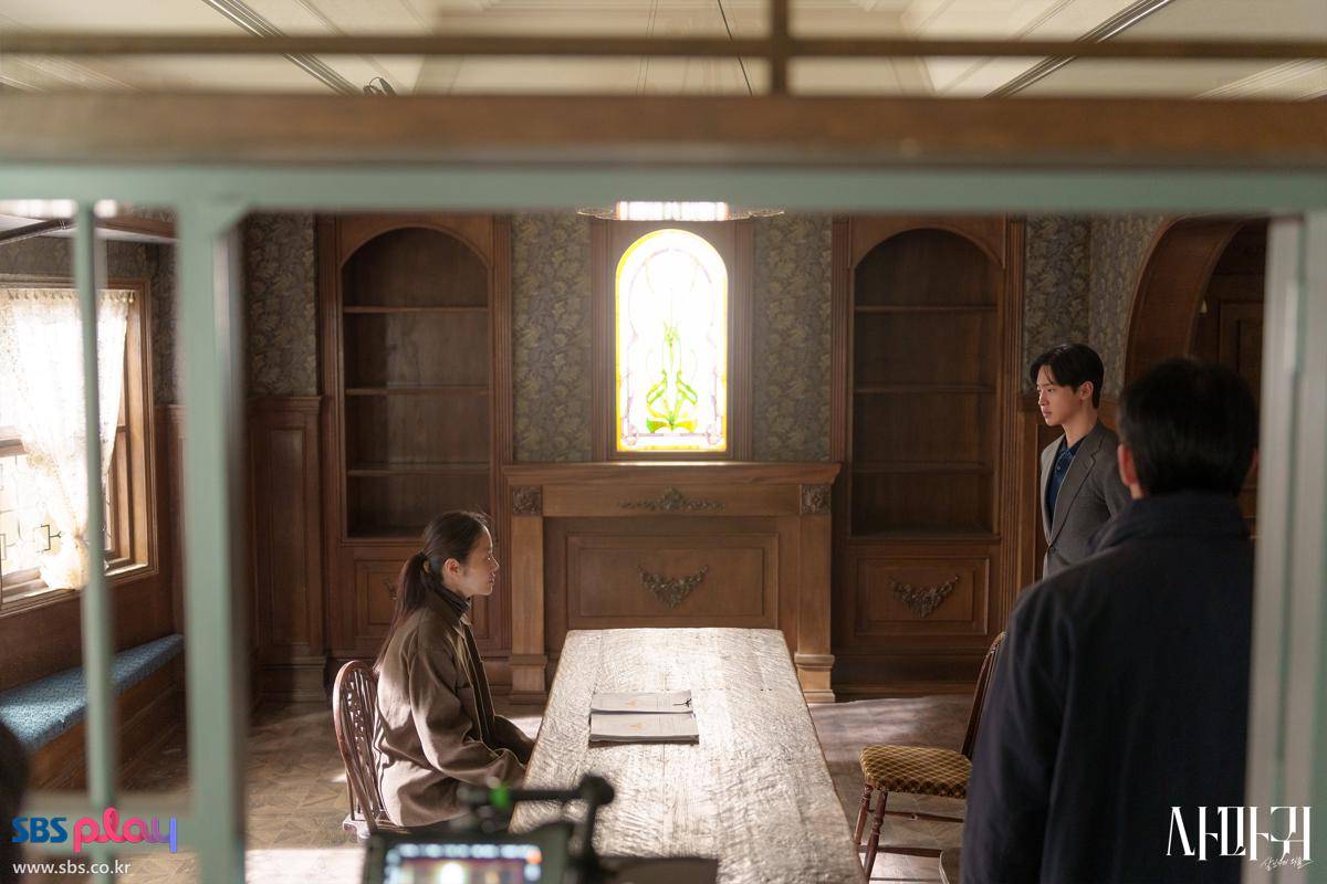 still cuts drama Queen Mantis