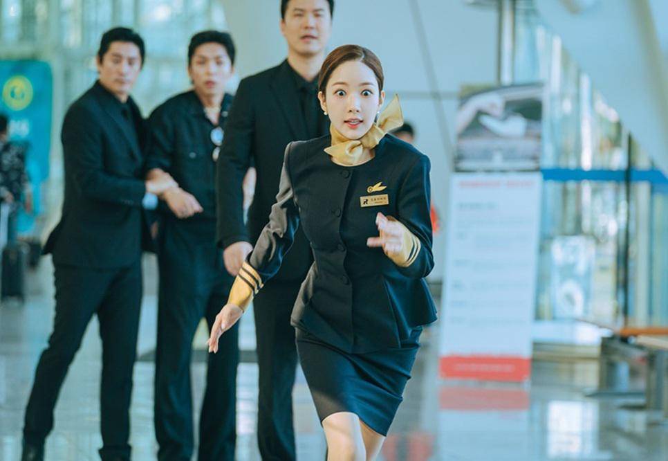 still cut drama Korea Confidence Queen (instagram.com/tvchosuninsta)