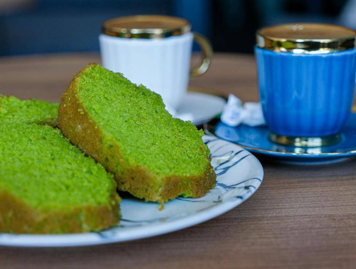 ilustrasi matcha chiffon cake (pexels.com/Osman Arabacı)
