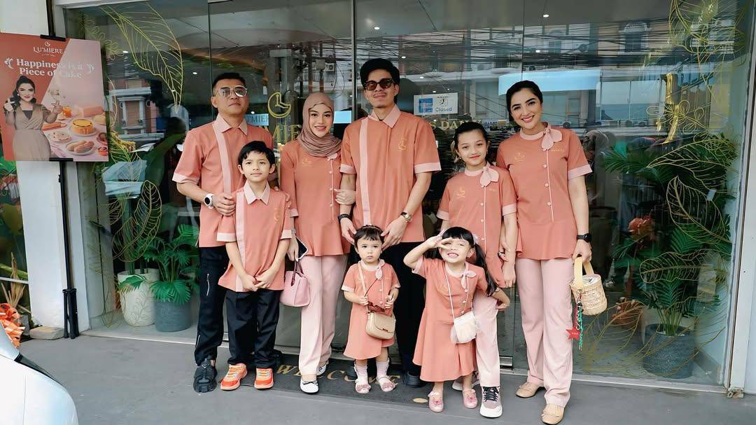 potret keluarga Anang dan Ashanty