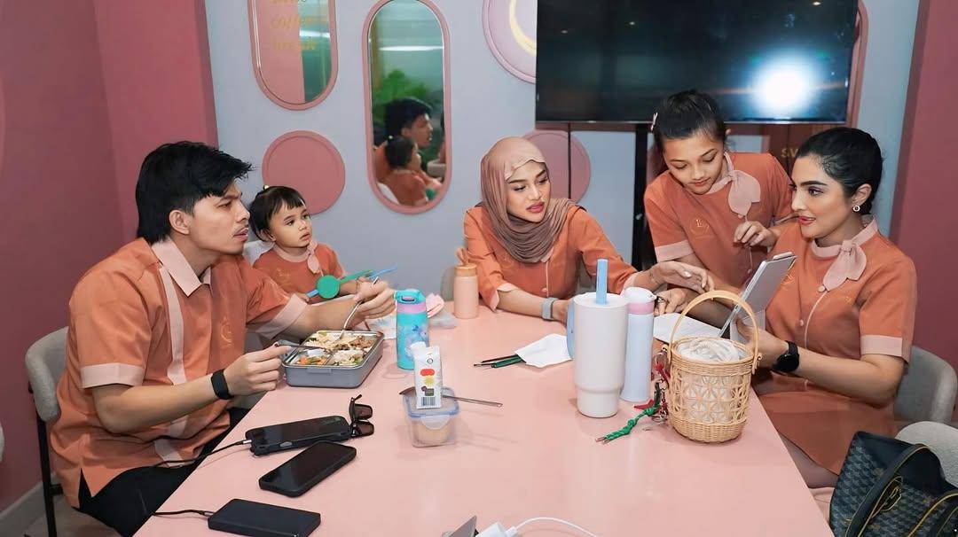 potret keluarga Anang dan Ashanty