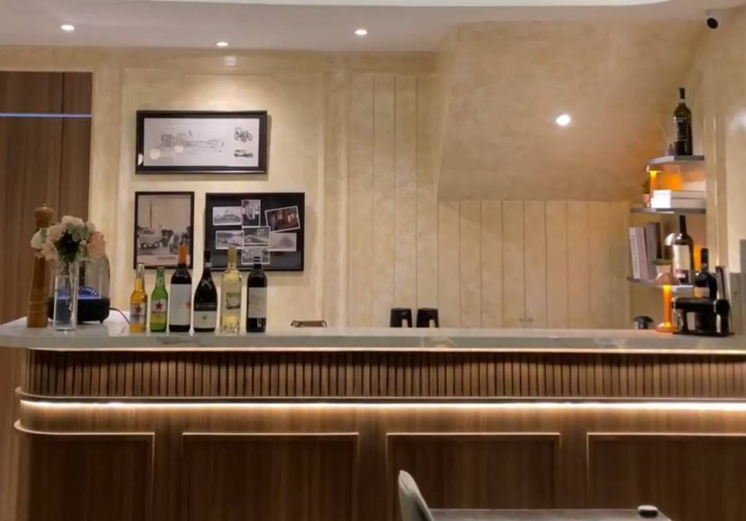 Rumah Perabot Medan (instagram.com/rumahperabotmedan)