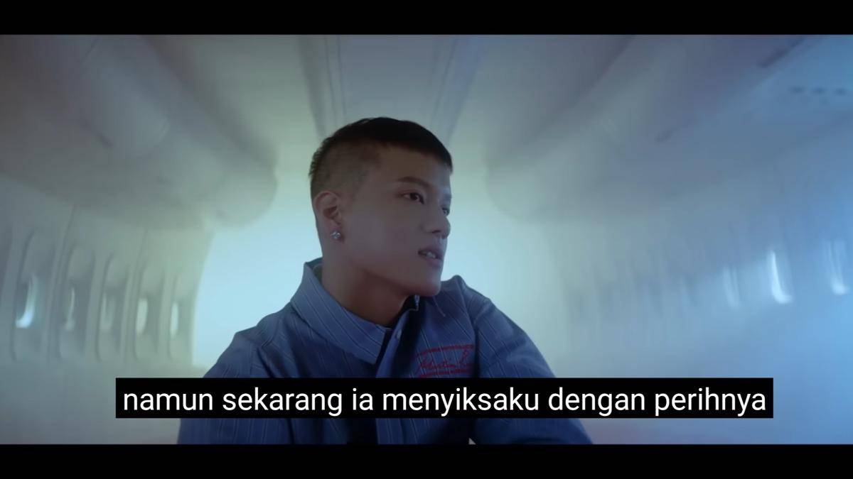 cuplikan MV "Beautiful Pain"