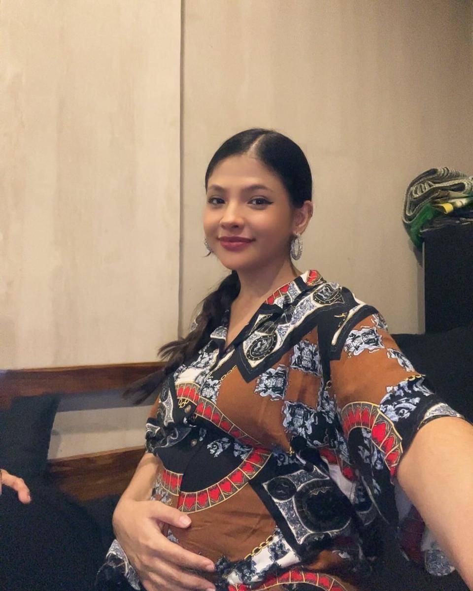 Sara Fajira dari awal hamil hingga melahirkan